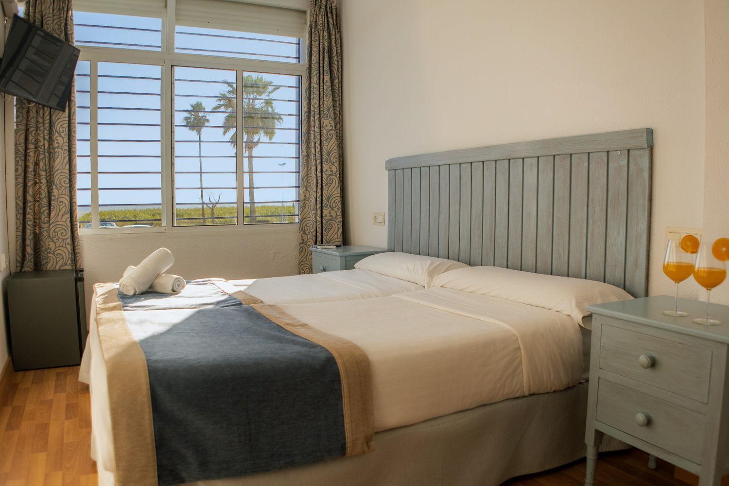Hotel Playa Conil - Beachfront & Conil De La Frontera