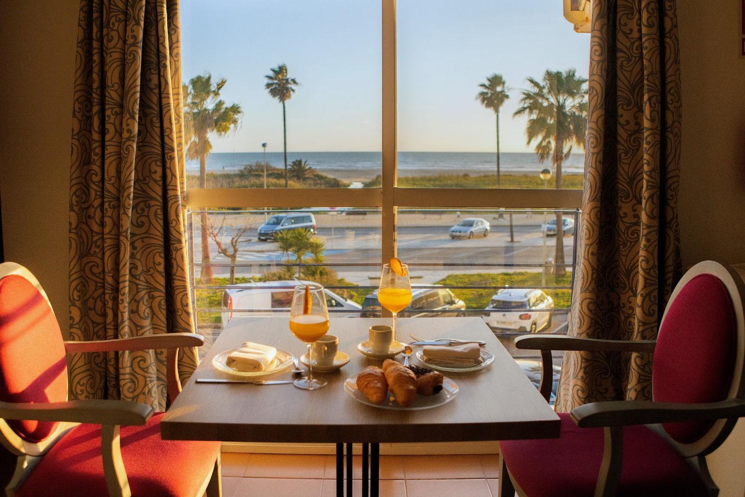 Playa Conil - Beachfront & Conil De La Frontera